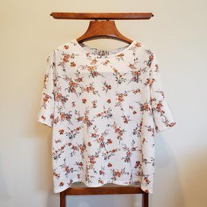 LC Lauren Conrad Love, Lauren Bell Sleeve Tee